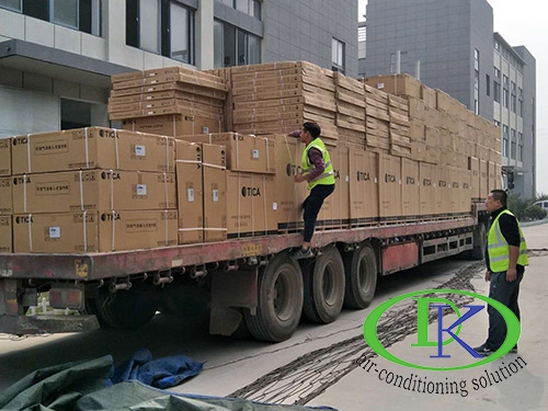 天加空調(diào)設(shè)備進場安裝